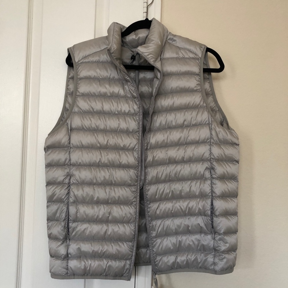 Uniqlo Light Gray Down Vest